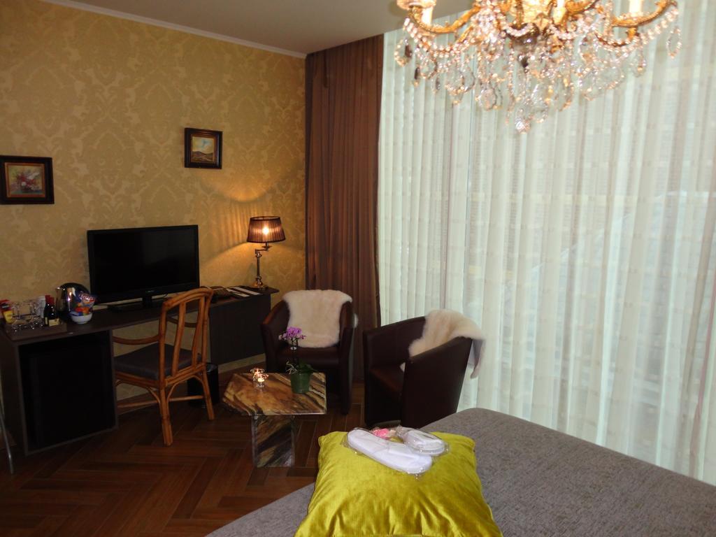 Art Of Dreams Deluxe 4 Stars Panzió Laakdal Kültér fotó