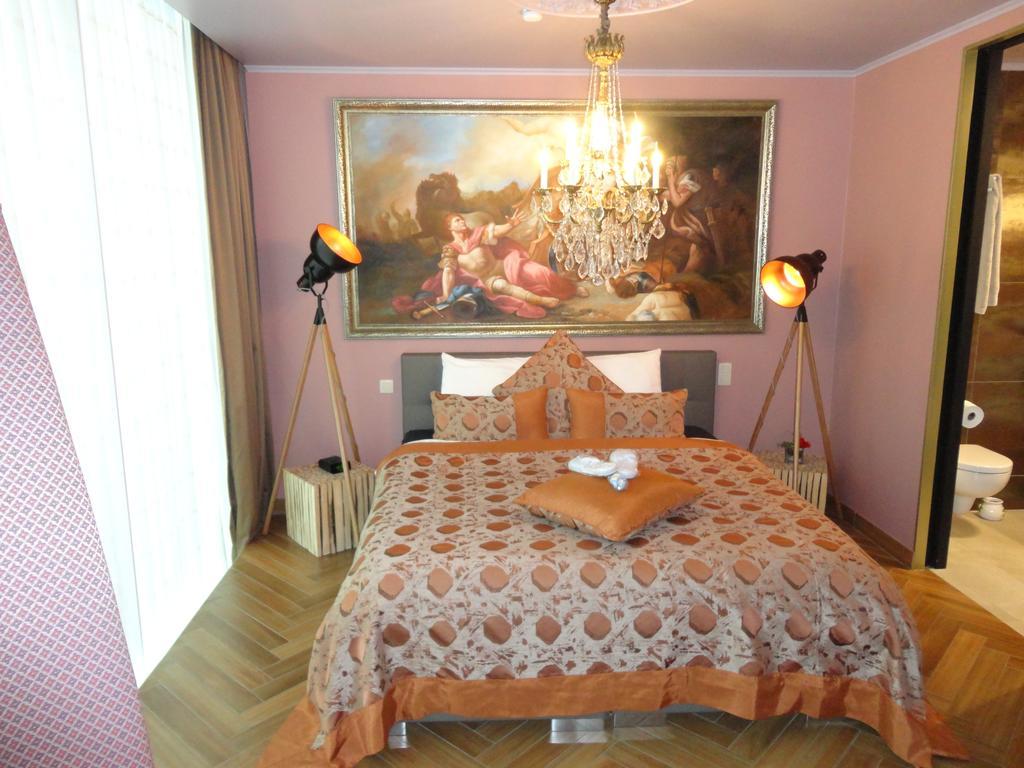 Art Of Dreams Deluxe 4 Stars Panzió Laakdal Kültér fotó